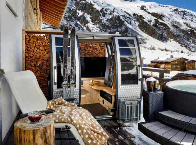 015_Schoene Aussichten Touristik-Walserhuus_Sertig_Room_Alpöhi_08